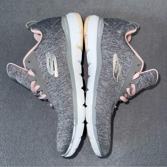 Skechers Air Cooled Memory Foam Women's Gray and Pink Sneakers size 7 - Picture 4 of 11